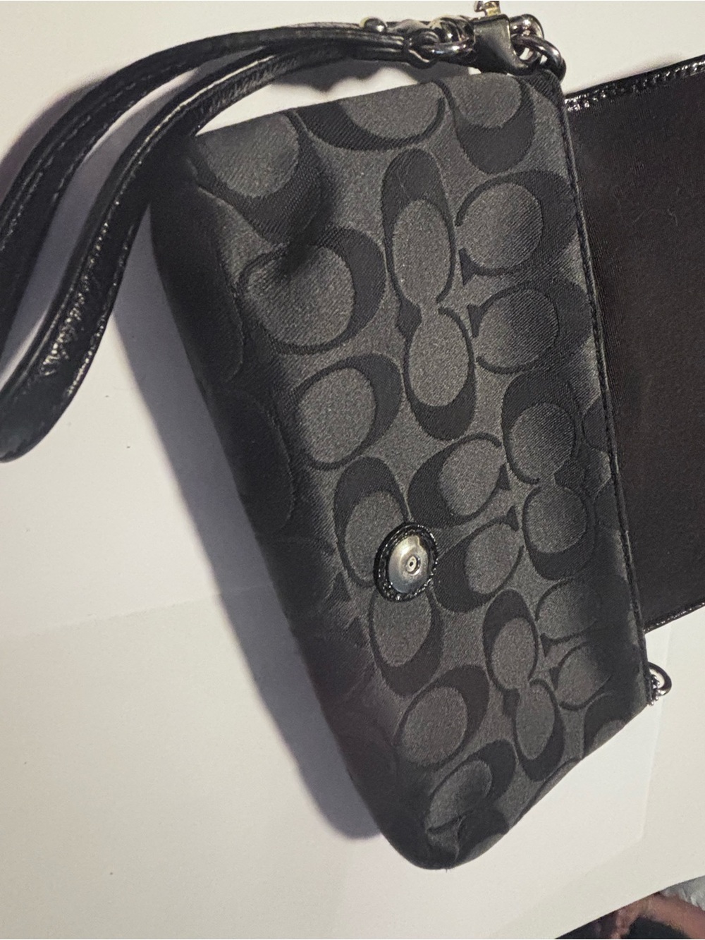 Coach Y2K Black Signature C Set - Chelsea Ashlyn & Matching Wristlet Bundle - Picture 10 of 12